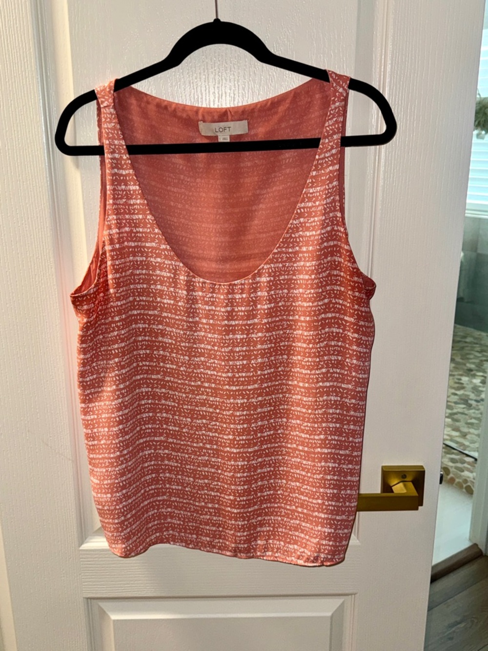 LOFT Coral Printed Scoop Neck Tank Top